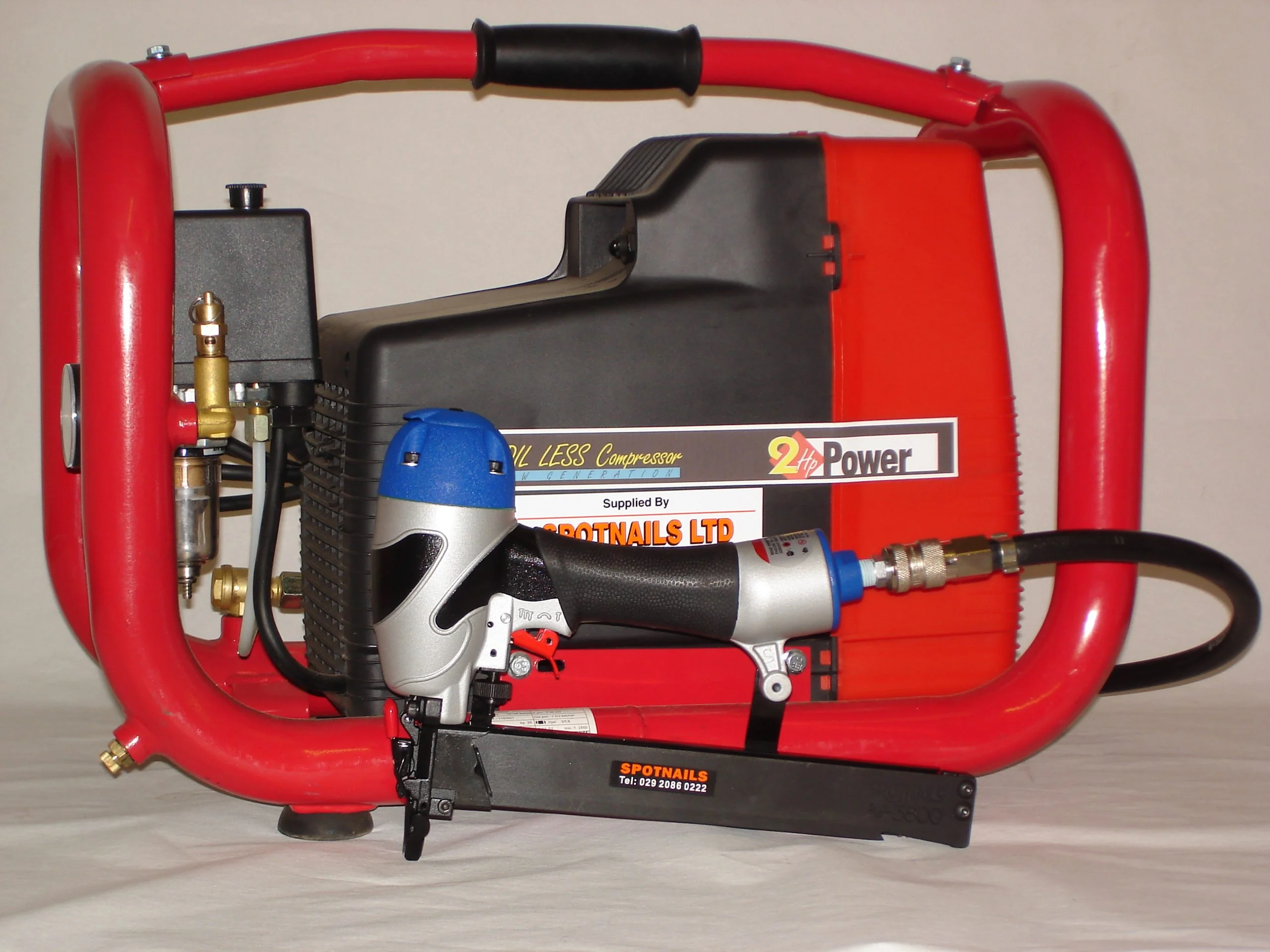 PNEUMATIC SPOTSTAPLER/240V COMPRESSOR/BOX (TS3KT2)-0