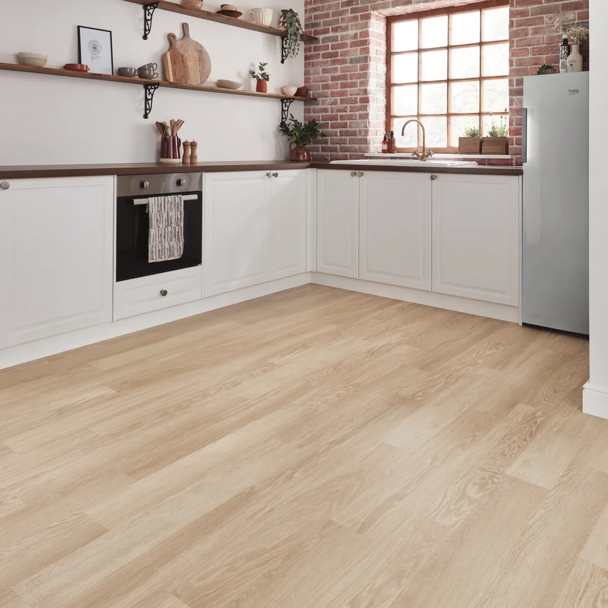 Rigid Core White Painted Oak SCB-KP105-6
